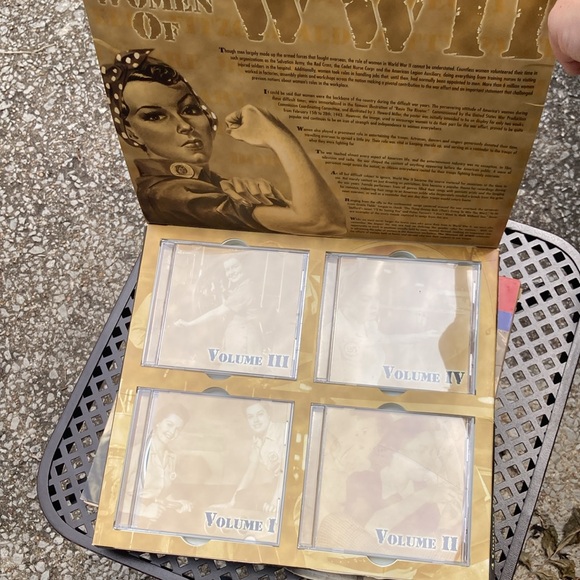 WWII CD Sets: 8 Compact Discs = 96 Songs - Picture 7 of 7